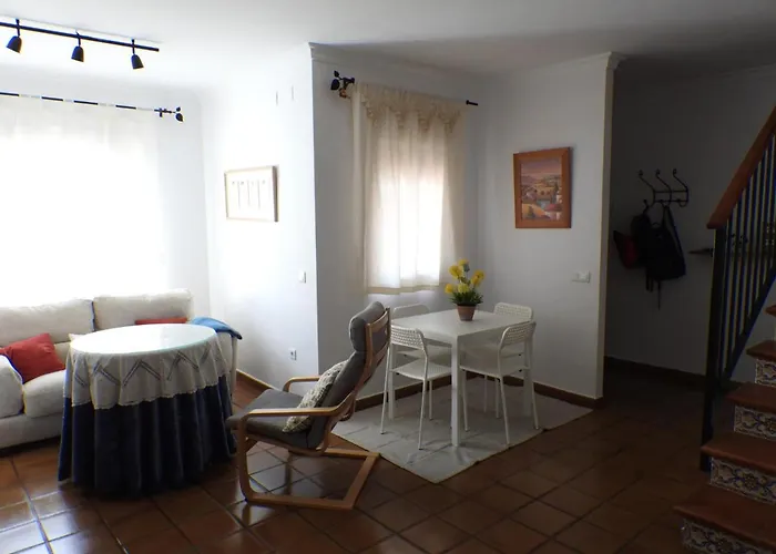 La Casa De Elias